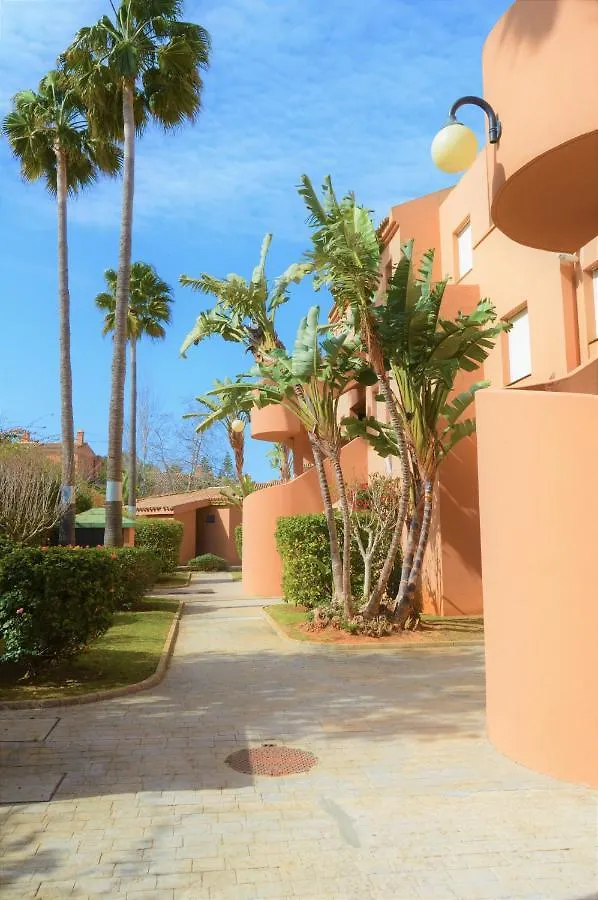 Bonito Apartamento Con Jardin Privado En Novo Novo Sancti Petri